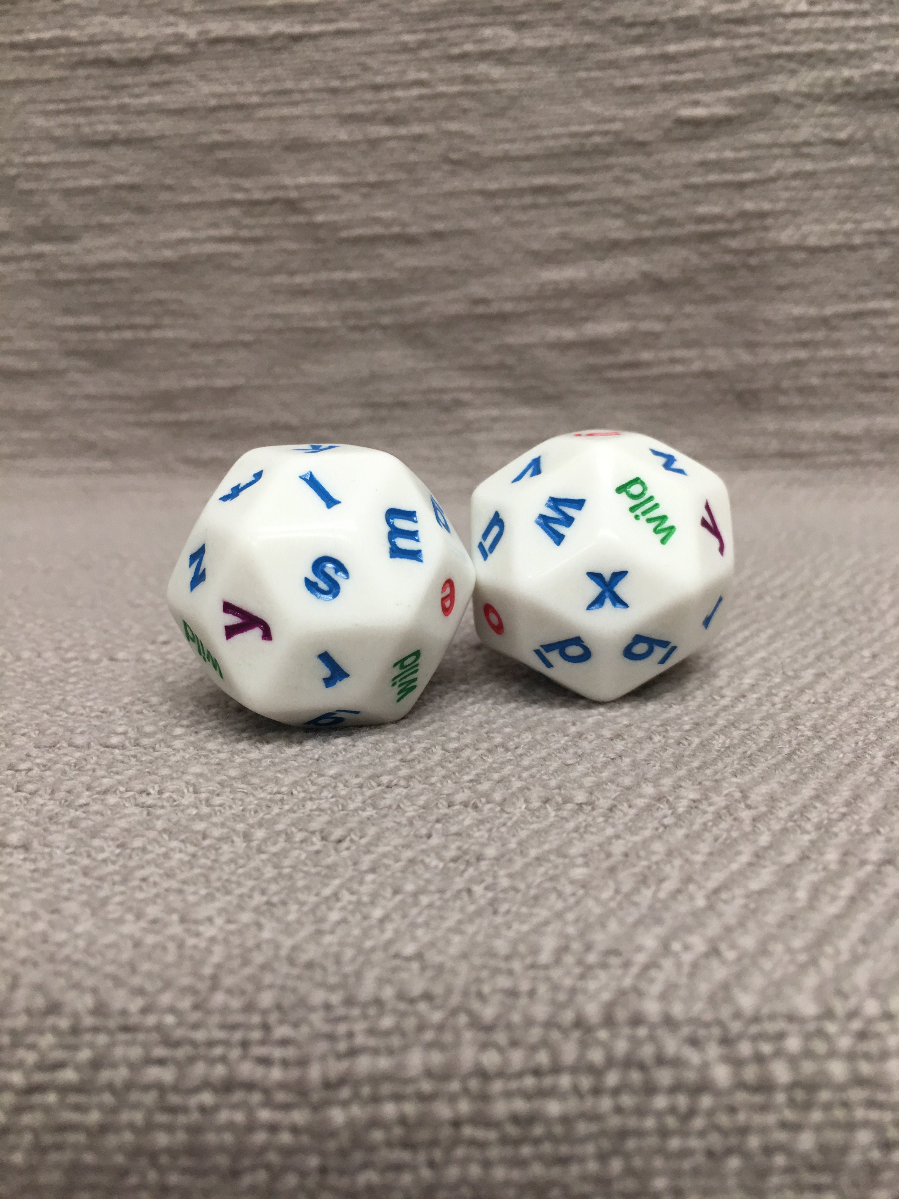 Letter R Dice 30-Sided Letter Dice (LD)– VoWac Publishing ...